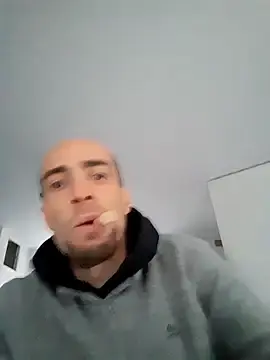 Stripchat Watch Live Sex Cams of Kinshasa95