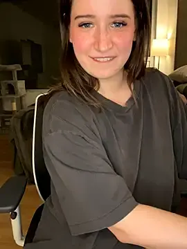 Stripchat Live Sex of nerdynina