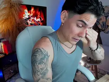 Stripchat Free Live Porn of Matias_Murrier