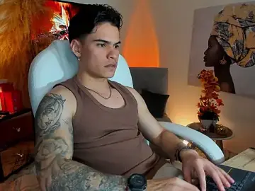 Stripchat Nude Webcam of Matias_Murrier