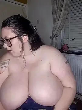 Stripchat Best Webcam of CummingStars98