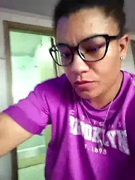 Stripchat Free Porn Cam of Selket11