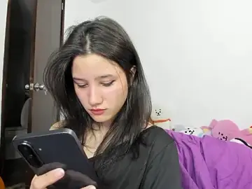 Stripchat Watch Live Sex Cams of Eli_dl