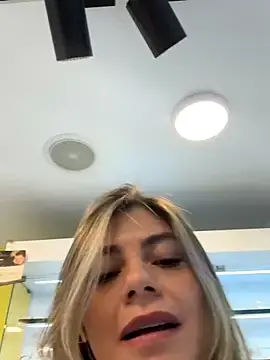 Stripchat Adult Webcams of alicee16