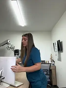 Stripchat Free Porn Cam of alicee16