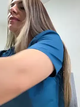 Stripchat Watch Live Sex Cams of alicee16