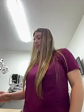 Stripchat Live Porn of alicee16