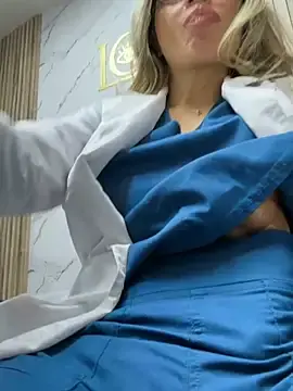 Stripchat Best live sex cam show of alicee16