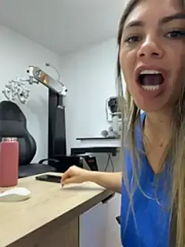 Stripchat Adult Video Chat of alicee16