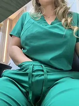 Stripchat Nude Webcam of alicee16