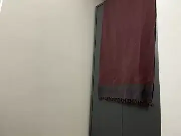 Stripchat Watch Live Sex Cams of dessidick4uu