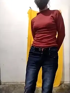 Stripchat Nude Webcam of Cute-Naavya