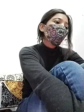 Stripchat Free Porn Cam of Cute-Naavya