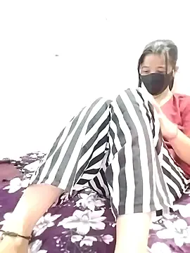 Stripchat Adult Video Chat of Cute-Naavya