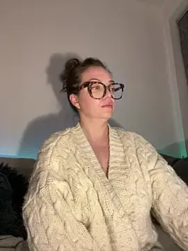 Stripchat Free Porn Cam of FemDom_RubyKnightXXO