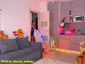 Stripchat Live Porn of mikkixmeow