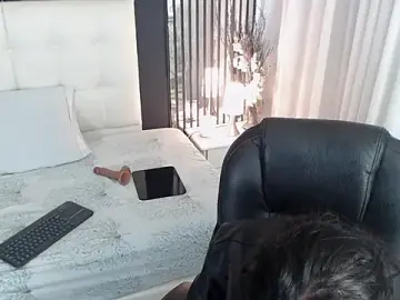 Stripchat Free Live Porn of LiaVillalobos