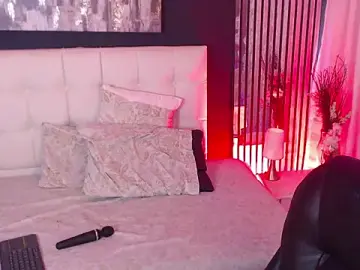 Stripchat Nude Webcam of LiaVillalobos