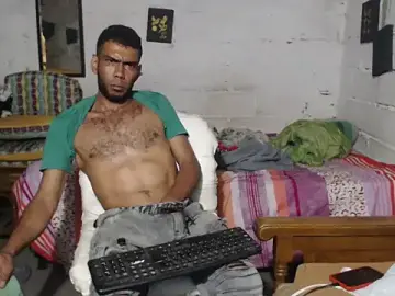 Stripchat Sex Cam of erik_alexander