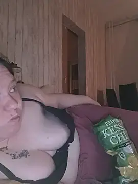 Stripchat Nude Webcam of Feuchtekitty92@xh