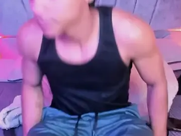 ZYZZ1312 from stripchat