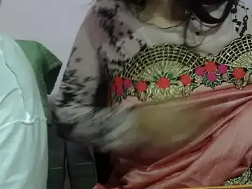 Stripchat Watch Live Sex Cams of Laila_Cute