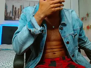 Stripchat Best Webcam of andresnoir_