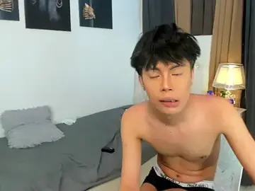 urtwinkbrixz from stripchat