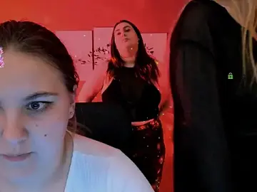 miles_candy from stripchat