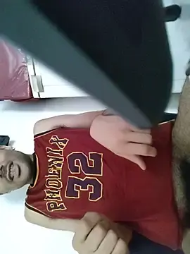 Stripchat Sex Cam of IcedTaboo