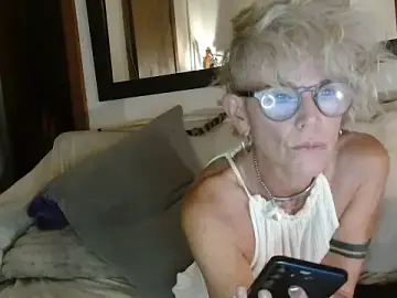 Polly23 from stripchat