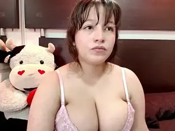 Stripchat Adult Webcam of Marii_18