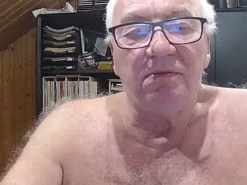Stripchat Best Webcam of biggandybig