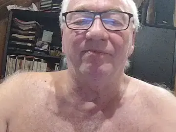 Stripchat Adult Webcam of biggandybig