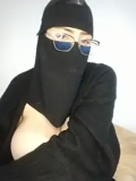 Stripchat Free Porn Cam of Sexy__Arab