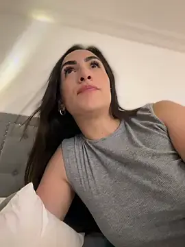 Stripchat Live Sex of alessandra-a