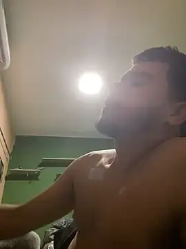 Stripchat Adult Webcam of reipromiscuo01