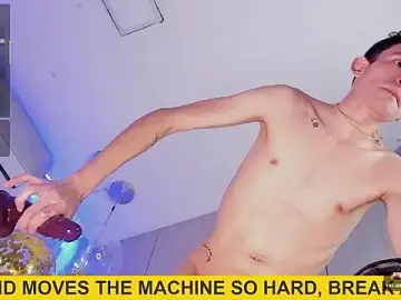 Stripchat Live Sex Cam of ValentinoMoreti