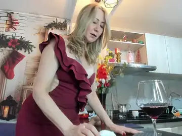 Stripchat Sex Cam of ashleymilf_1