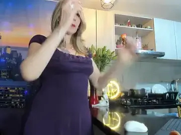 Stripchat Live Porn of ashleymilf_1