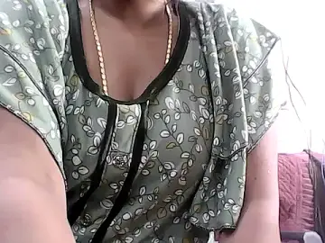 Stripchat Best Webcam of RINA_RANI_0