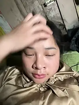 Stripchat Live Porn of Linh-xxx