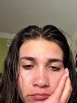 Stripchat Adult Webcams of aurora_divine