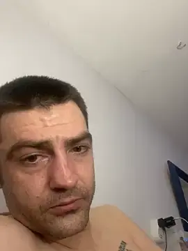 ThatGuyNextDoor1992 from stripchat