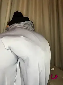 Stripchat Free Porn Cam of Arab-mimi