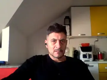 Stripchat Adult Webcam of colosone