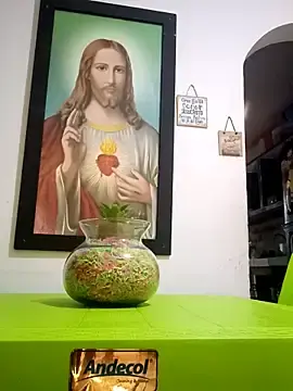 Stripchat Adult Webcams of hechizo777