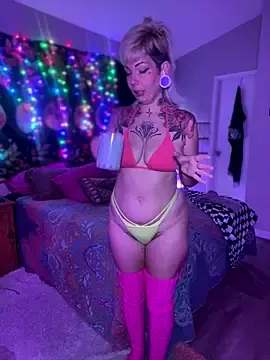 Stripchat Live Sex Cam of Eva_Monroe-