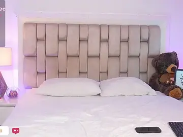 Stripchat Live Porn of Maxi_little