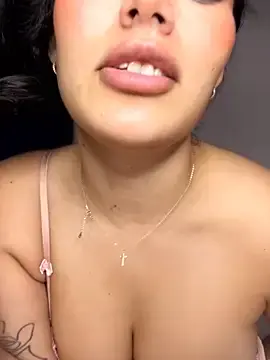 Stripchat Watch Live Sex Cams of Risky_Workouts